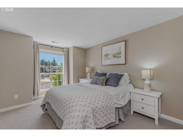 8020 Ne 101ST Cir, Vancouver, WA 98662