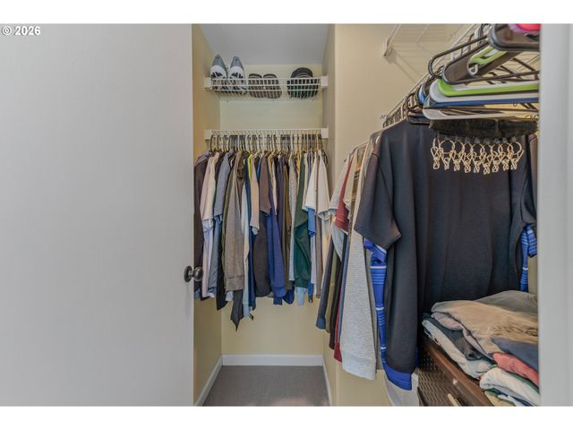 8020 Ne 101ST Cir, Vancouver, WA 98662