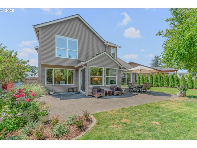 8020 Ne 101ST Cir, Vancouver, WA 98662