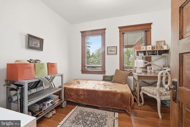 2817 24TH ST N, Arlington, VA 22207