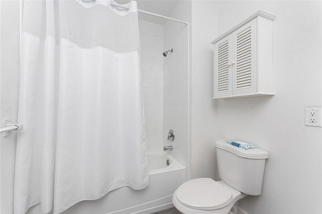 2140 HERON LAKE DRIVE 302, Punta Gorda, FL 33983