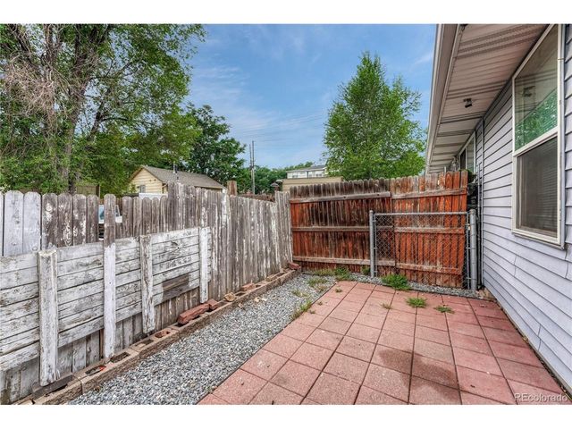 1158 S Navajo St, Denver, CO 80223