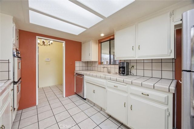 1807 Manning, Bakersfield, CA 93309