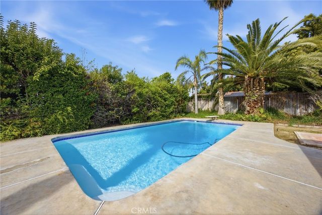 1807 Manning, Bakersfield, CA 93309