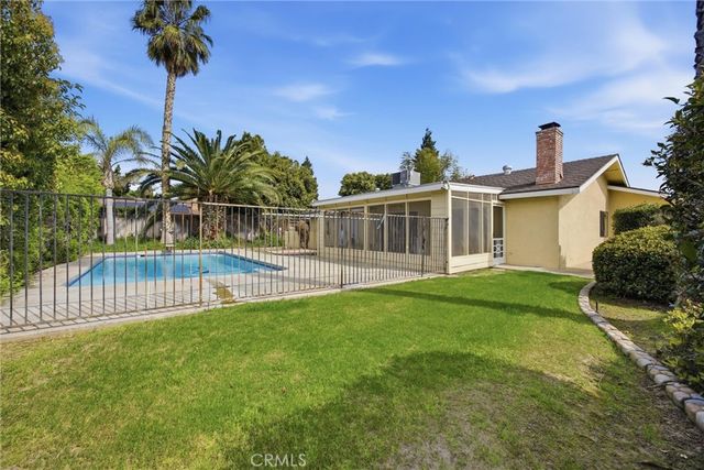 1807 Manning, Bakersfield, CA 93309