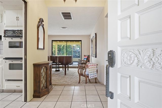 1807 Manning, Bakersfield, CA 93309