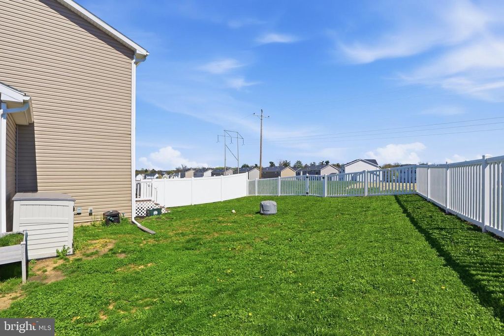 Image 29 of property listing at 2674 BROWNSTONE DR #LOT 215, Dover, PA 17315