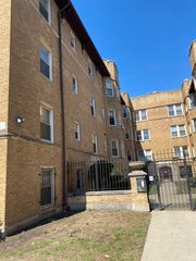 2210 E 70th Street 1, Chicago, IL 60649