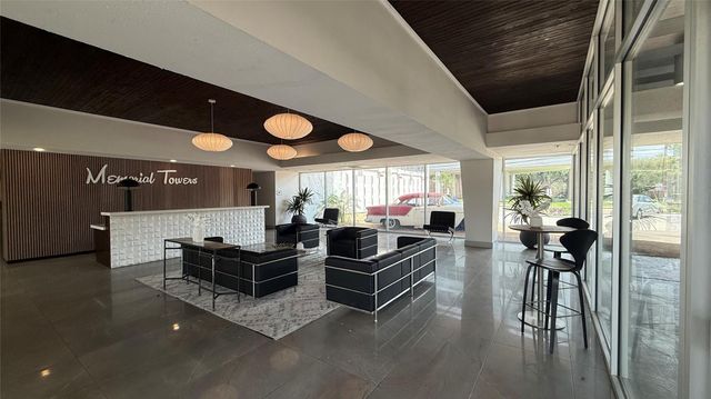 5400 Memorial Drive 812, Houston, TX 77007