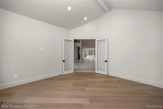 1888 W Tahquamenon Court, Bloomfield Hills, MI 48302