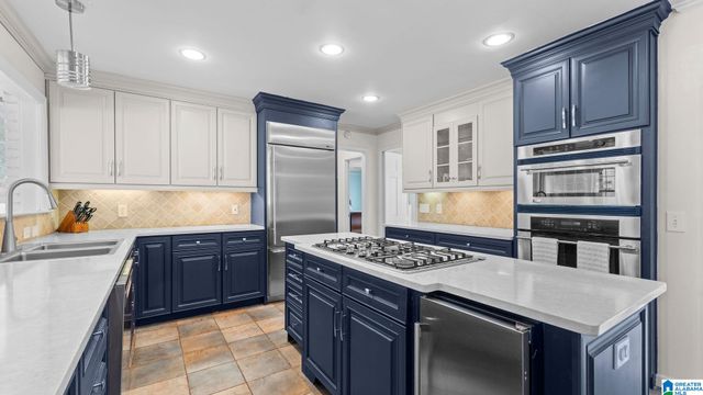 3558 WESTBURY ROAD, Mountain Brook, AL 35223