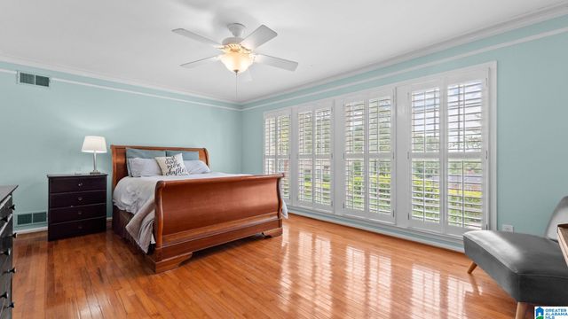 3558 WESTBURY ROAD, Mountain Brook, AL 35223