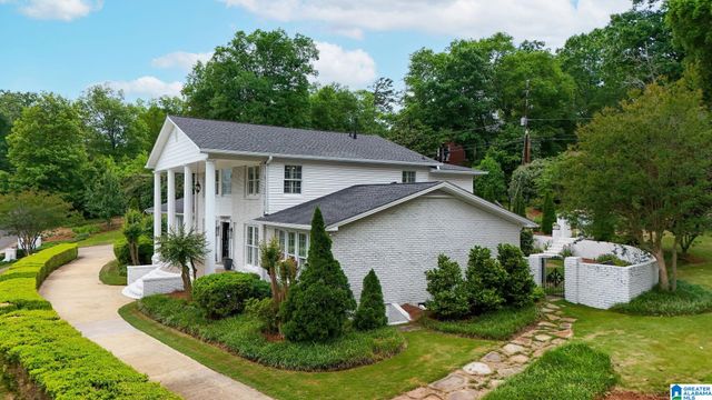 3558 WESTBURY ROAD, Mountain Brook, AL 35223