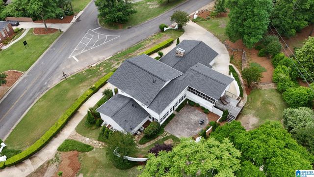 3558 WESTBURY ROAD, Mountain Brook, AL 35223