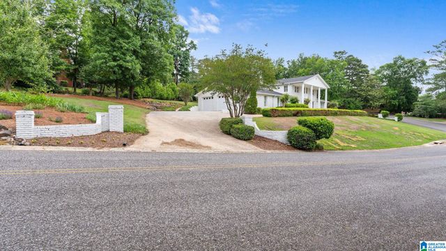 3558 WESTBURY ROAD, Mountain Brook, AL 35223