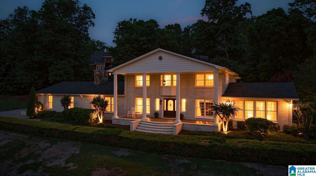 3558 WESTBURY ROAD, Mountain Brook, AL 35223
