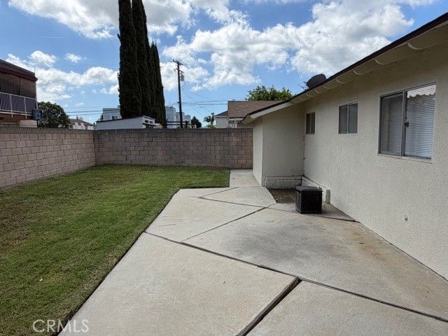 20626 Roseton, Lakewood, CA 90715