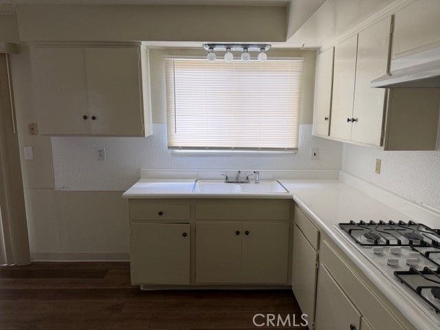 20626 Roseton, Lakewood, CA 90715