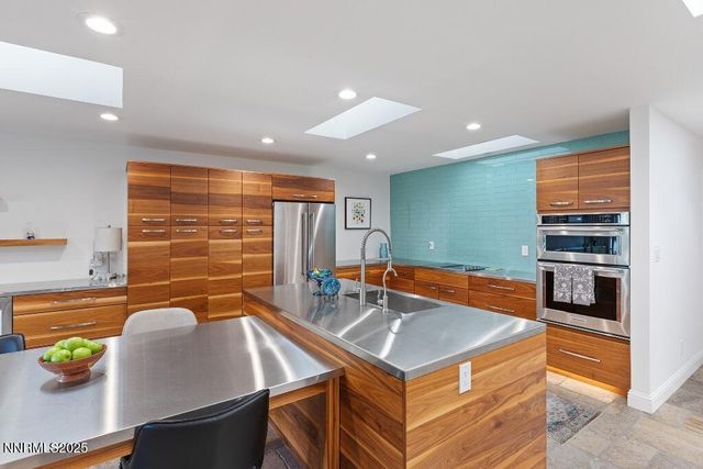 4811 W Lakeridge Terrace, Reno, NV 89509