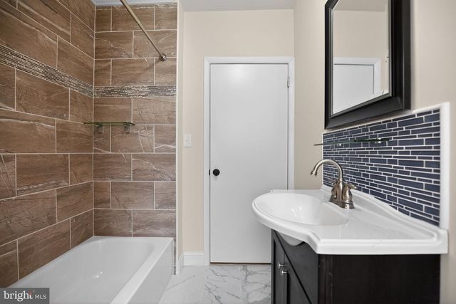 4287 PENN ST, Philadelphia, PA 19124