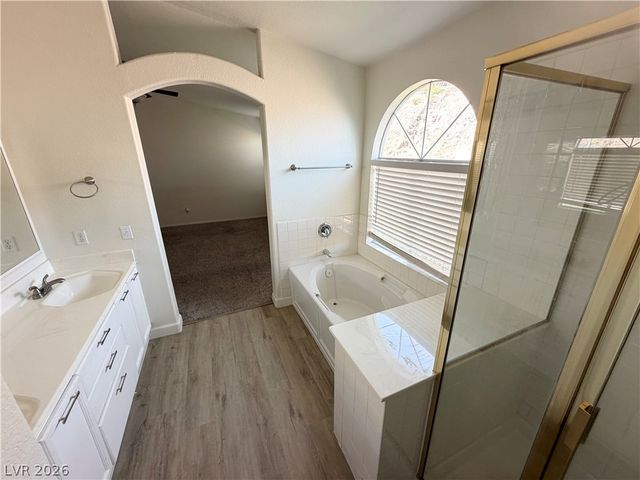 374 Yacht Avenue, Henderson, NV 89012