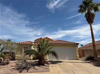 374 Yacht Avenue, Henderson, NV 89012