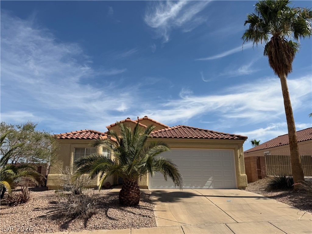 374 Yacht Avenue, Henderson, NV 89012