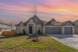 620 Alaina Drive, Desoto, TX 75115