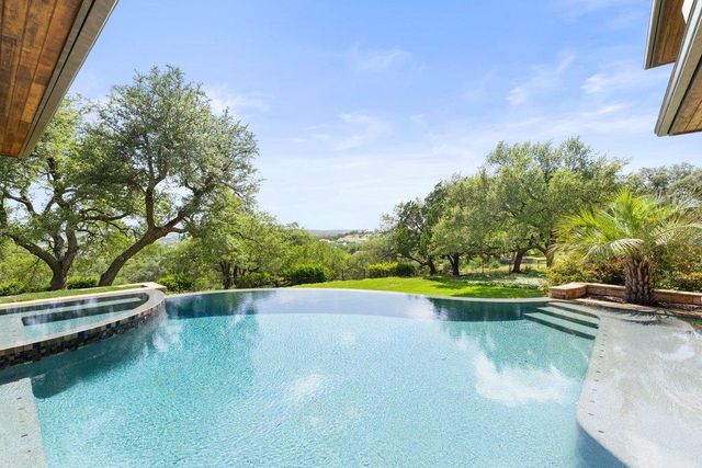 17800 Flagler DR, Austin, TX 78738