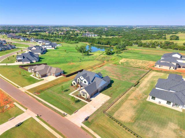 22645 Forester Lane, Edmond, OK 73025