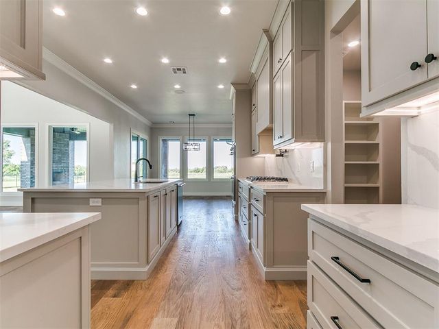 22645 Forester Lane, Edmond, OK 73025