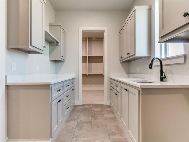 22645 Forester Lane, Edmond, OK 73025