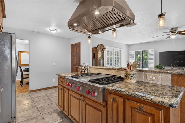 551 RYLANE STREET, De Leon Springs, FL 32130