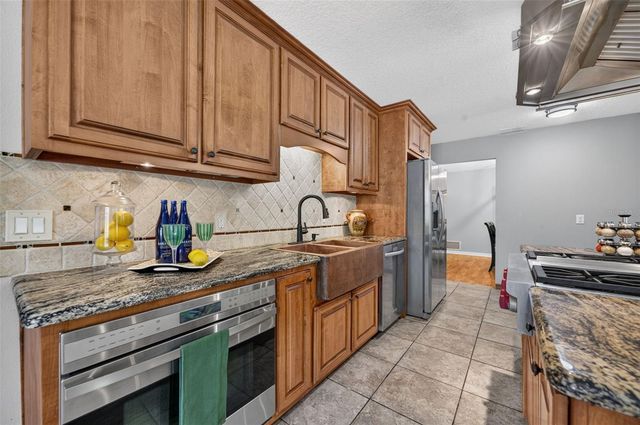 551 RYLANE STREET, De Leon Springs, FL 32130