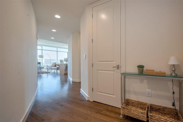 2207 Bancroft Street 604, Houston, TX 77027