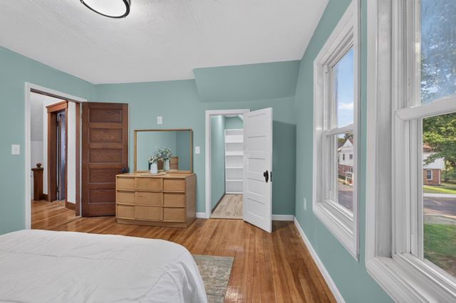 20 Wheelock St, Oxford, MA 01540