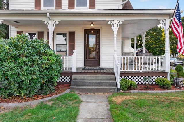 20 Wheelock St, Oxford, MA 01540