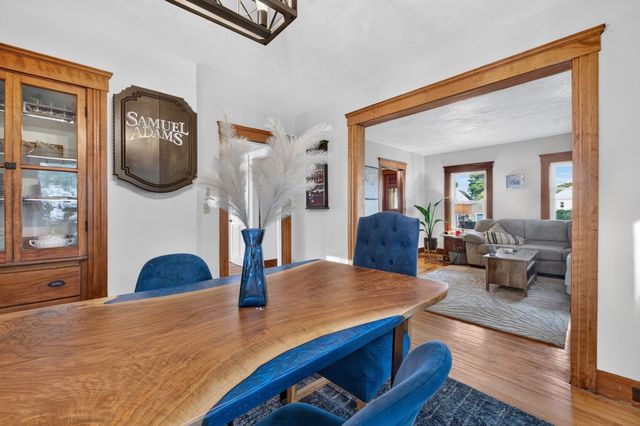 20 Wheelock St, Oxford, MA 01540
