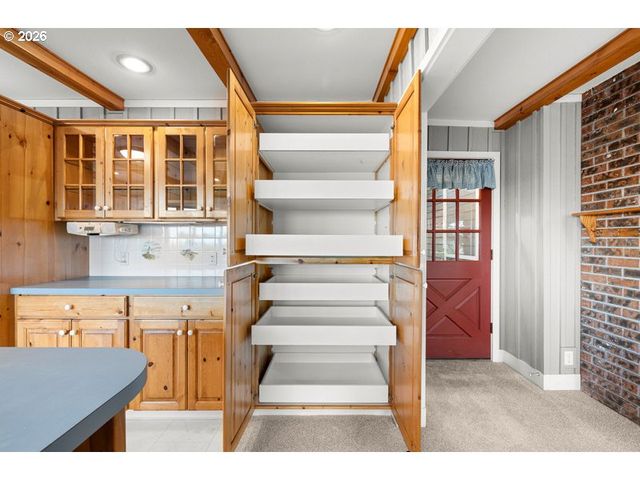 8318 Nw BACON Rd, Vancouver, WA 98665