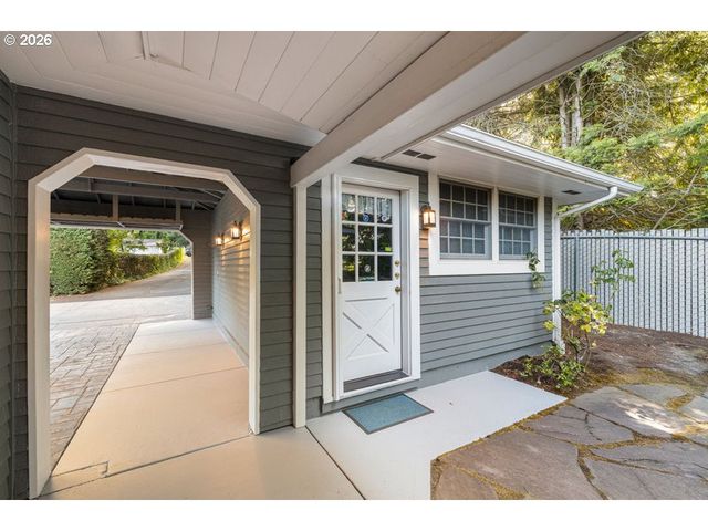 8318 Nw BACON Rd, Vancouver, WA 98665