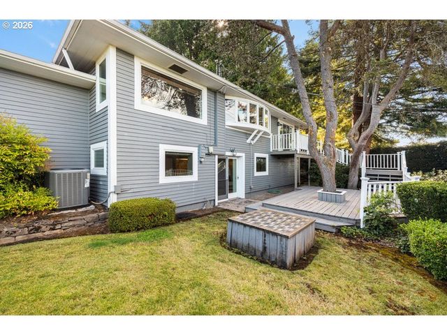 8318 Nw BACON Rd, Vancouver, WA 98665