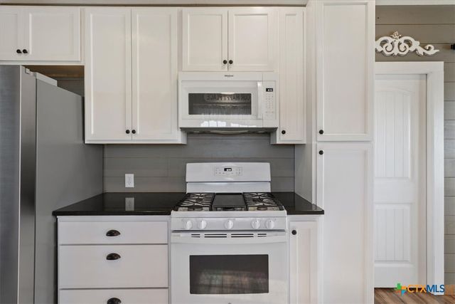 15629 Romberg Road, Holland, TX 76534