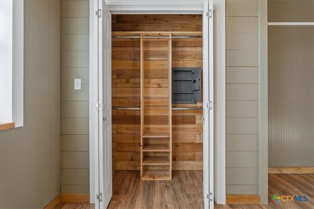 15629 Romberg Road, Holland, TX 76534