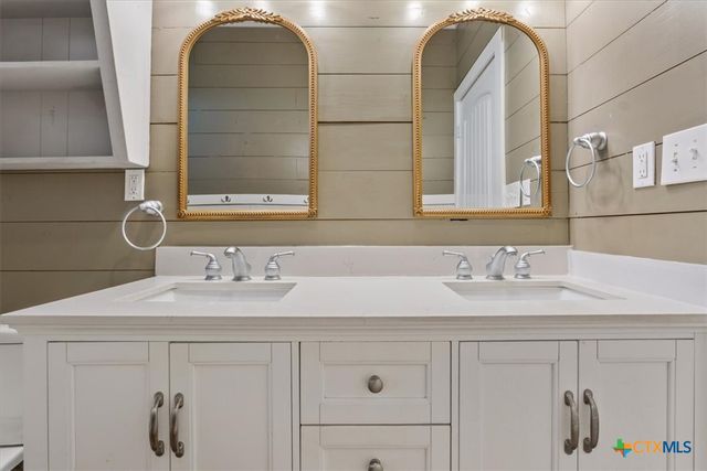 15629 Romberg Road, Holland, TX 76534