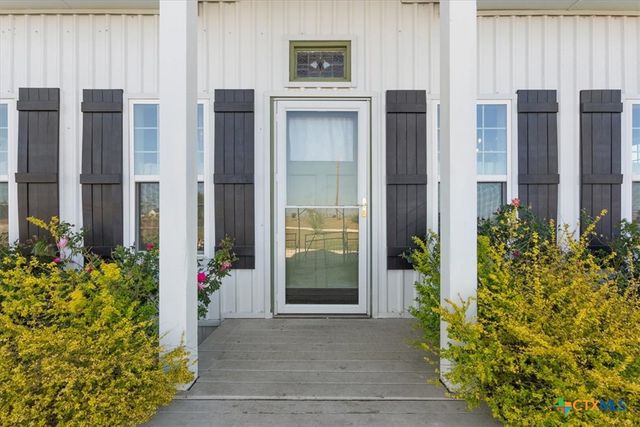 15629 Romberg Road, Holland, TX 76534