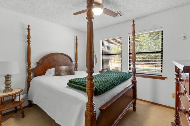 50 Channel Point Road, Eufaula, OK 74432