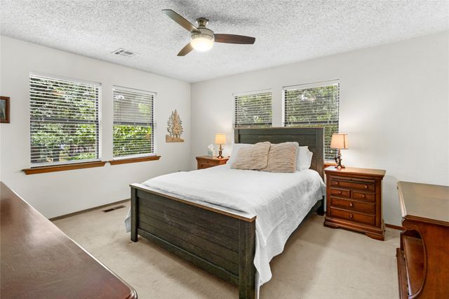 50 Channel Point Road, Eufaula, OK 74432