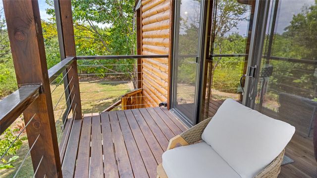 50 Channel Point Road, Eufaula, OK 74432