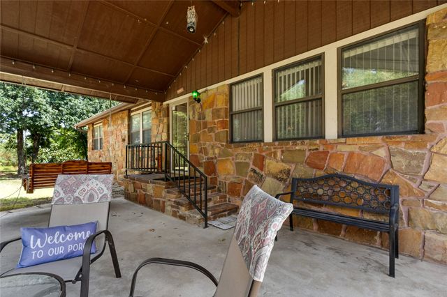 50 Channel Point Road, Eufaula, OK 74432