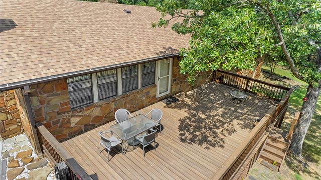 50 Channel Point Road, Eufaula, OK 74432